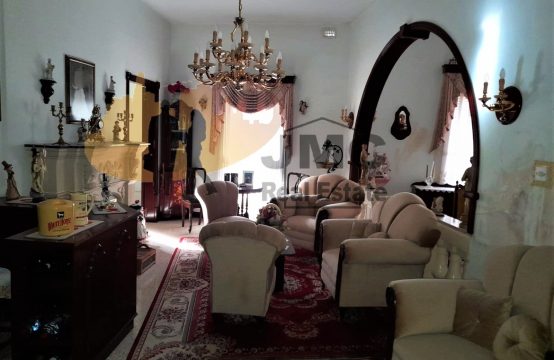 Siggiewi partly furnished 3 double bedroom townhouse with own airspace