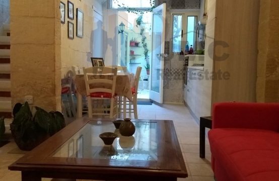 Birkirkara fully converted &#038; furnished 2-bedroom house of character