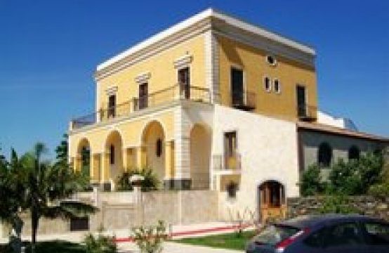 4 bedroom villa Sicily ref. no. 9607