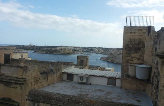 Townhouse Valletta ref. no. 14728