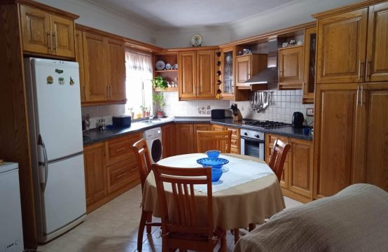Luqa fully furnished 2 double bedroom penthouse with optional garage