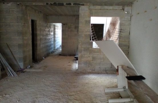 Qormi finished 3 double bedroom penthouse