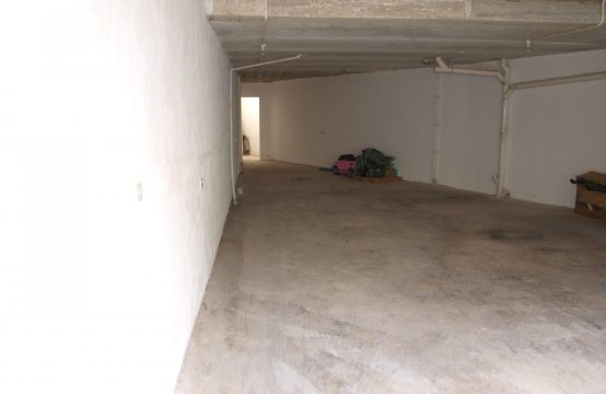 Hamrun/ Msida street level garage