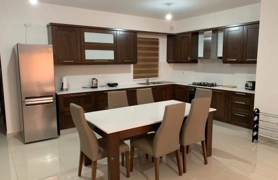 Marsaxlokk fully furnished 3 double bedroom apartment