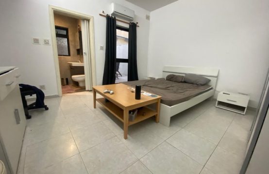 St.Julians furnished 3 bedroom apartment