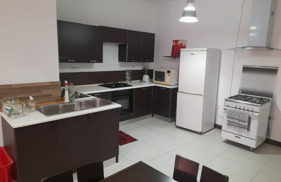 Fgura fully furnished 3 double bedroom apartment