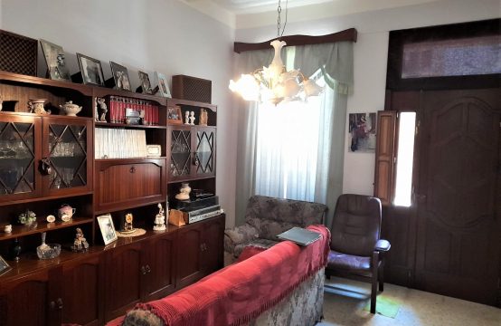 Sliema converted &#038; furnished 3 bedroom townhouse