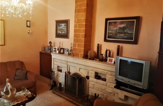 Birkirkara partly furnished 3 bedroom duplex maisonette
