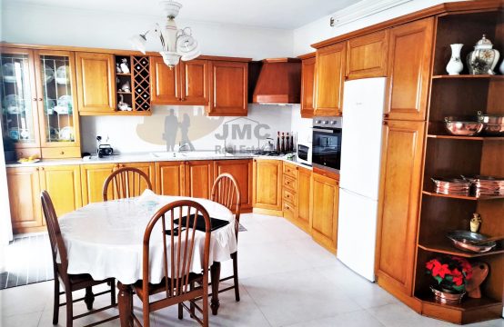 Msida fully furnished 2 double bedroom apartment with views
