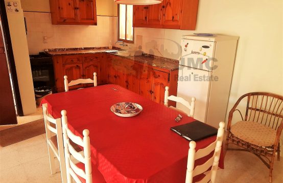 Qawra furnished 3 double bedroom apartment