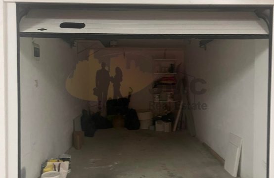San Pawl tat-targa/Naxxar 1-car garage