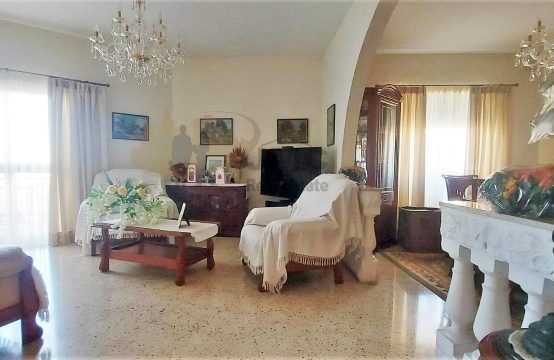 Qormi partly furnished 3/4 double bedroom maisonette with airspace