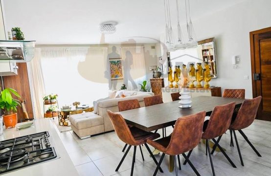 Naxxar partly furnished 2 bedroom penthouse