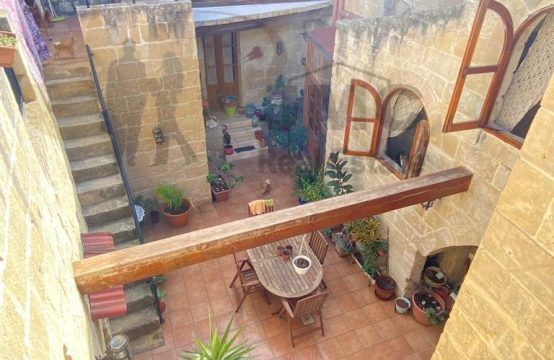 Qormi ready to move into fully converted house of character with Pool