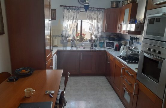 Msida furnished 3 double bedroom apartment