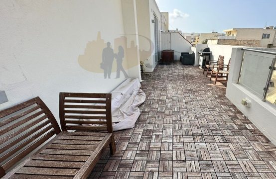Msida fully furnished duplex penthouse