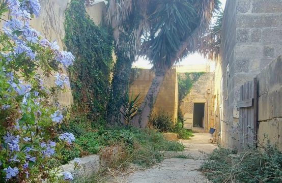 Zejtun 400sqm house of character