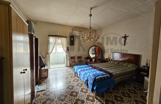 Hamrun furnished 2 bedroom maisonette